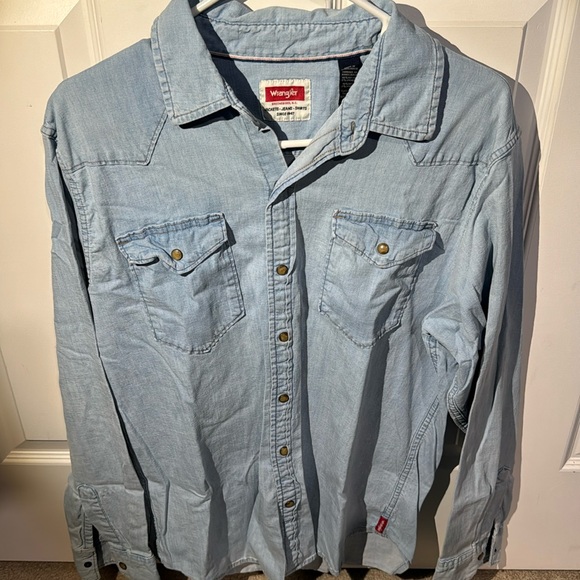 Wrangler Other - Men’s L Wrangler Denim Shirt